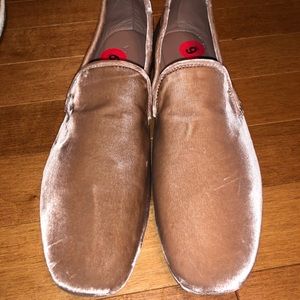 Vince Velvet Flats Smoky Pink NWT